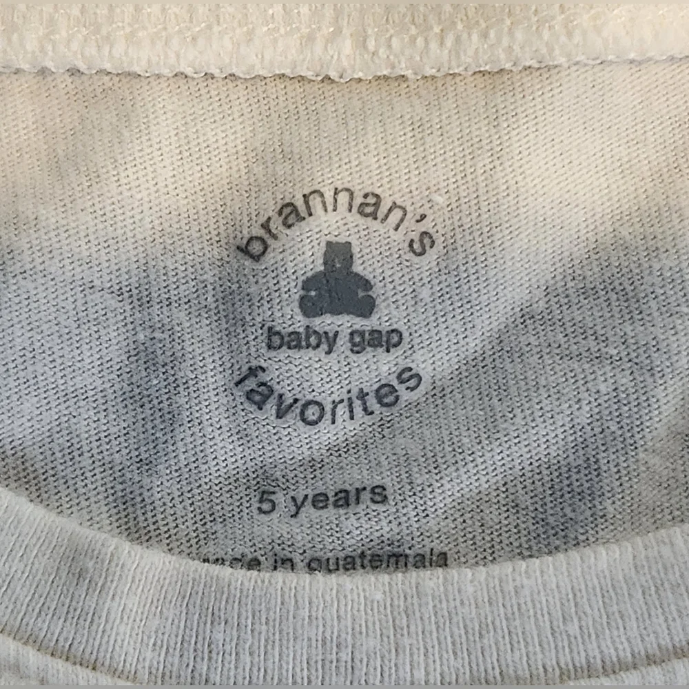 GAP Kids Cream Graphic Long Sleeve Tee